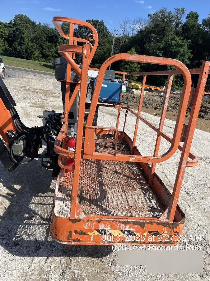 2020 JLG 860SJ