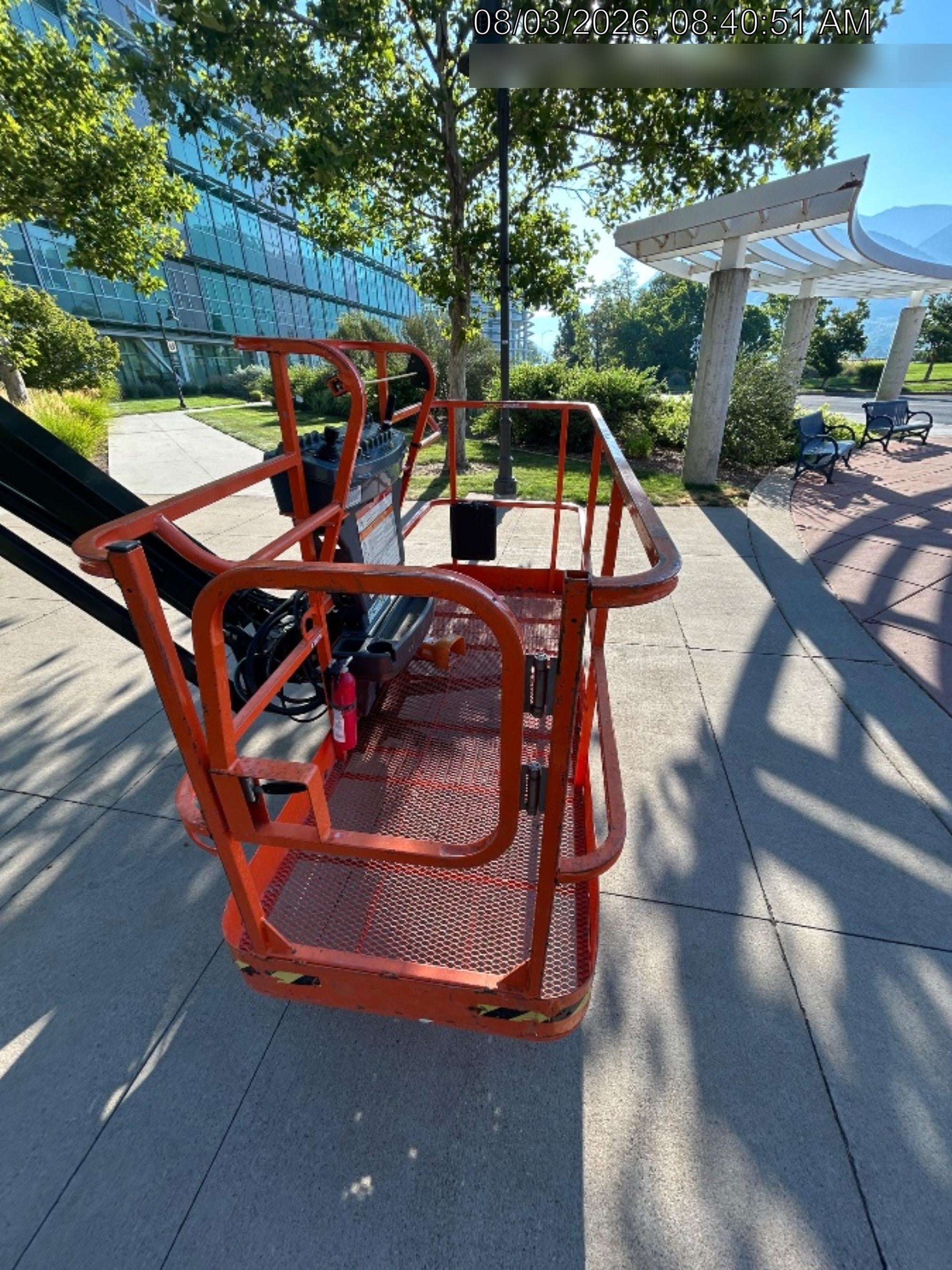 2024 JLG 660SJ