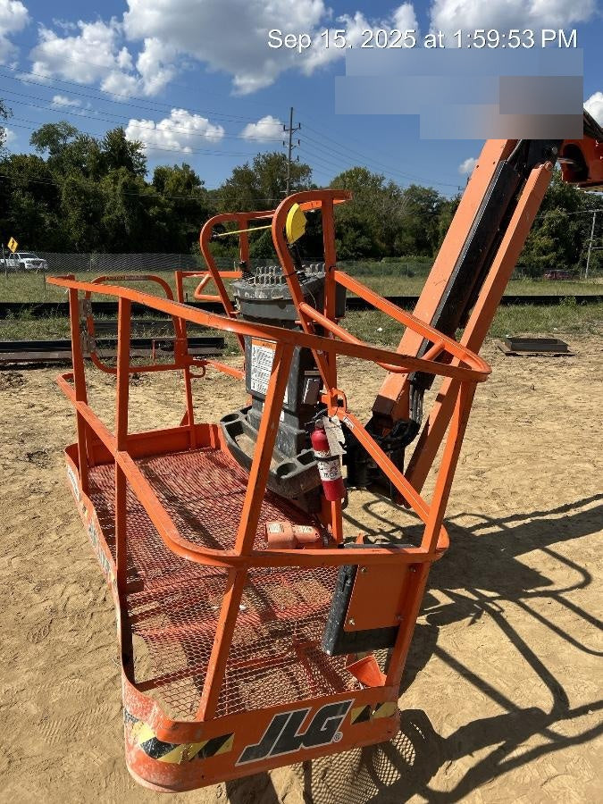 2021 JLG 460SJ
