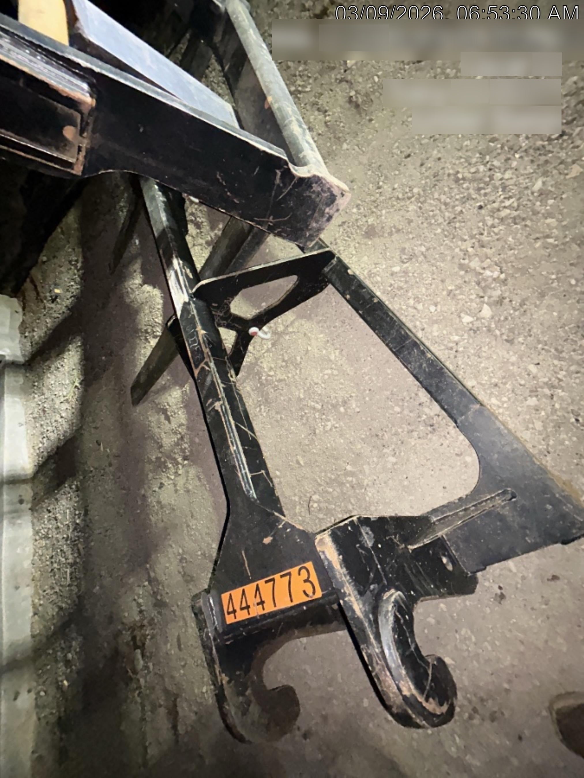 2024 JLG 1001275853