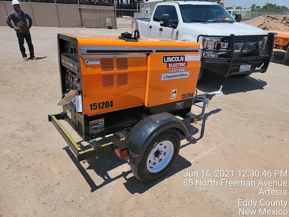 2021 Lincoln Electric Vantage 322 Vantage 322 Ready Pak 3 w/ Telematics & Decals, ORANGE (includes trailer, cable rack, fender light kit)