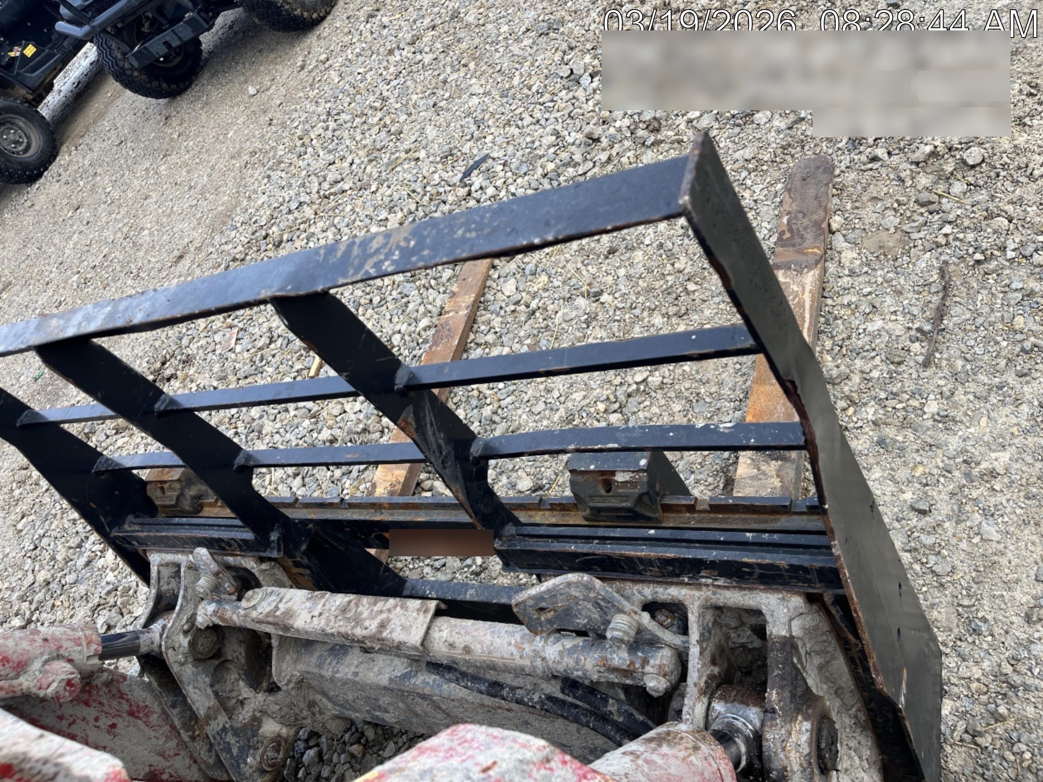 2019 ARROW MATERIAL HANDLING 60" Pallet Forks - Arrow