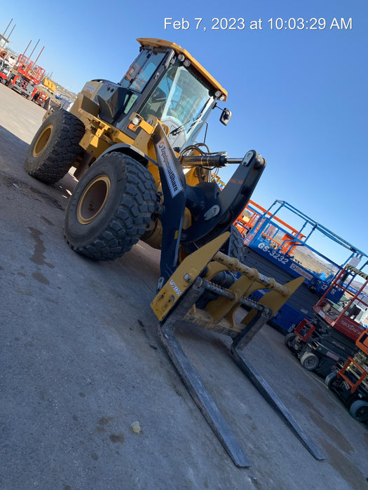 2020 JOHN DEERE 96" Loader Fork Carriage - John Deere