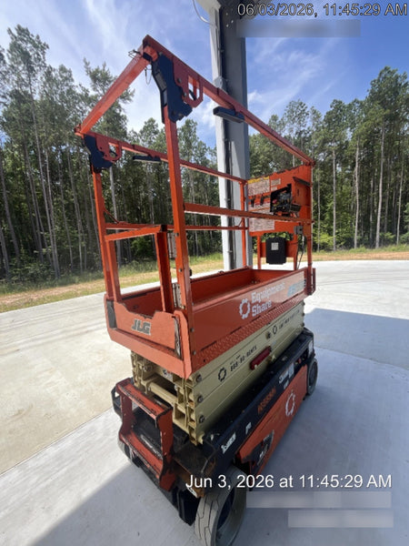 2022 JLG ES1932