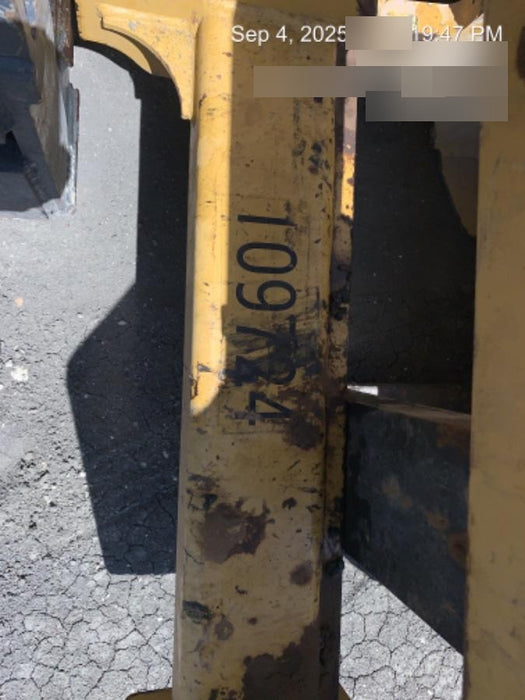 2020 JOHN DEERE 96" Loader Fork Carriage - John Deere