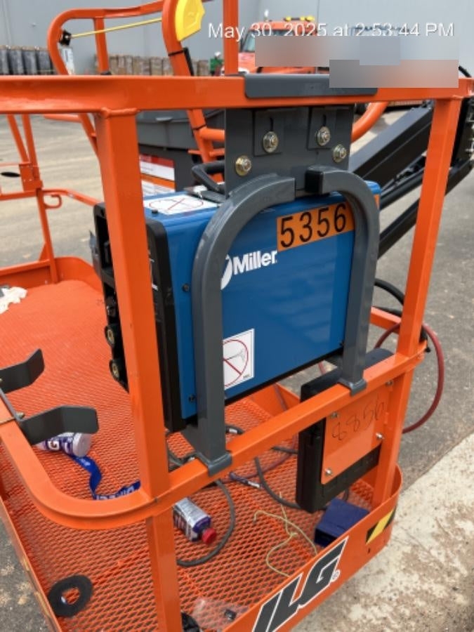 2025 MILLER ELECTRIC CST-282
