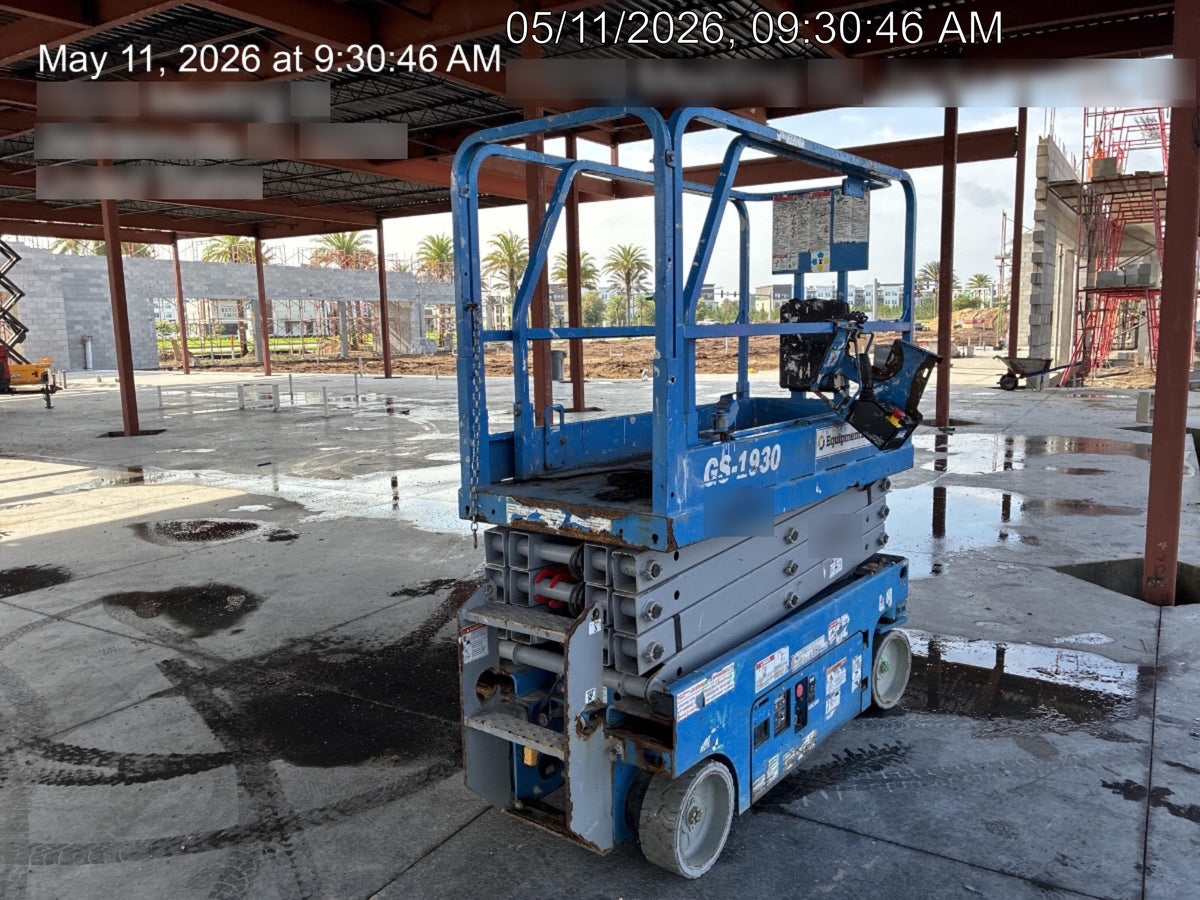 2019 Genie GS-1930 Fixed Rails with Chain Entry