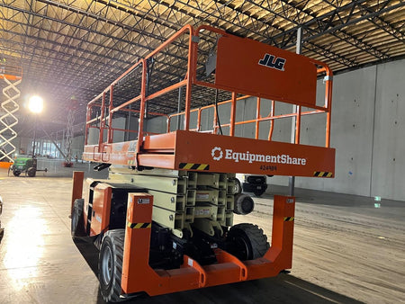 2024 JLG RT4394