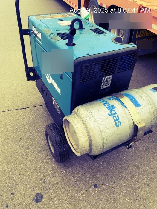 2019 Miller Electric BOBCAT 250 Standard w/Running Gear, Bracket, Hose