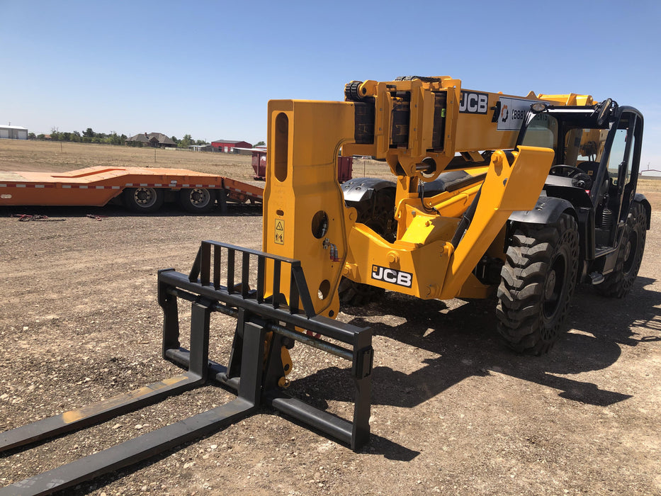 2020 JCB 512-56 Canopy, 74Hp, Solid Tires, Work Lights, Beacon, Aux Hydraulics, Back up Alarm, Lifting Eye, ES Decals