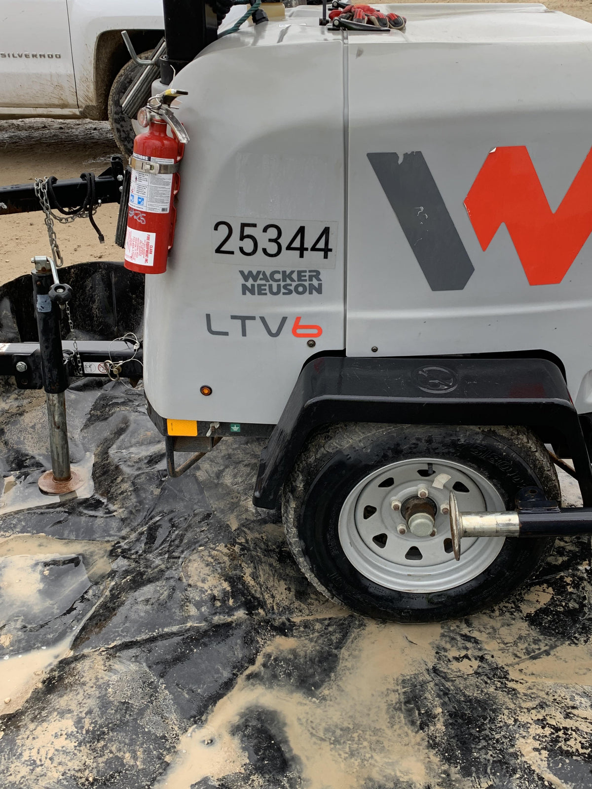 2021 LIND EQUIPMENT LE980LEDV-T4B