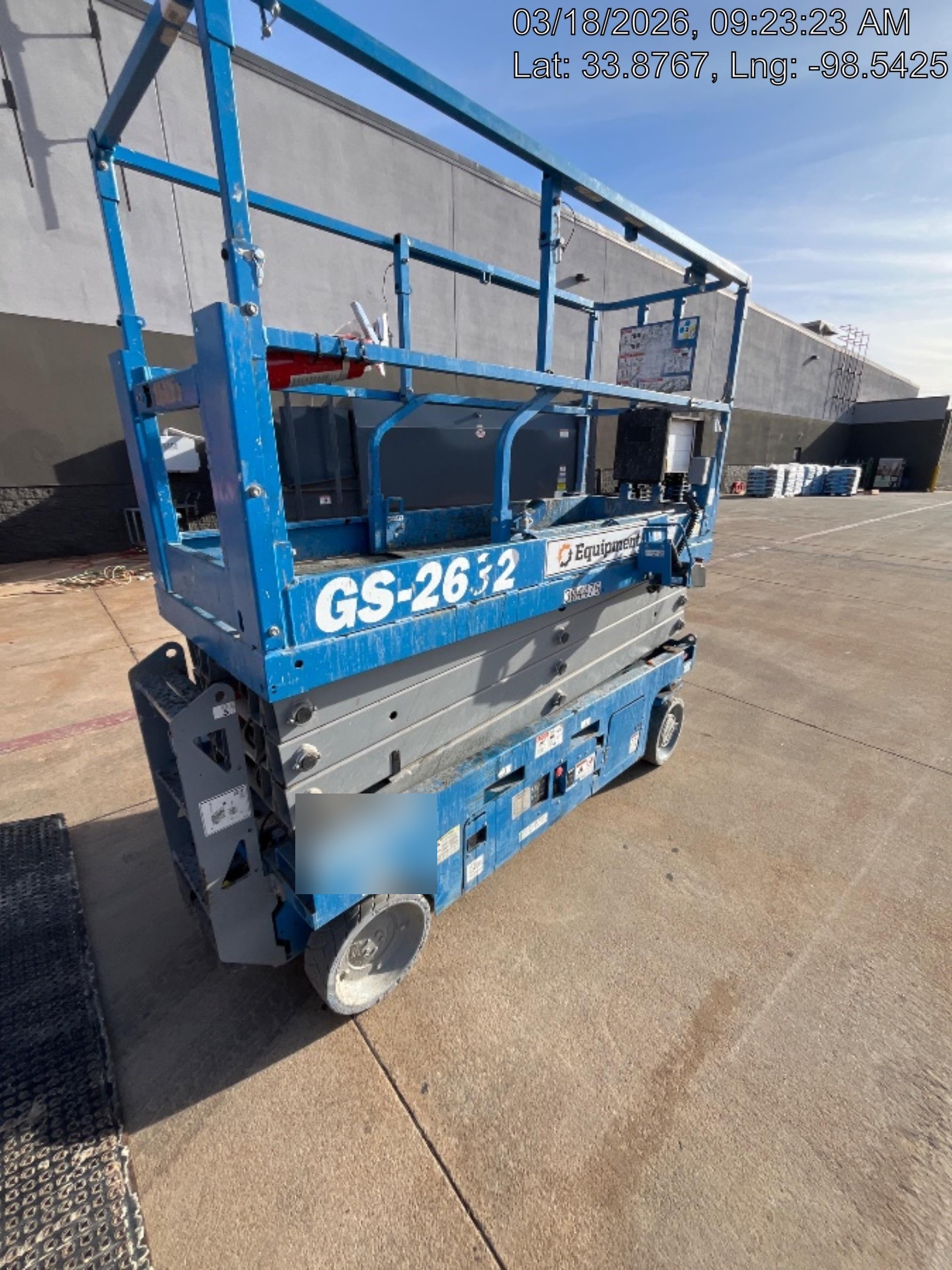 2023 GENIE GS-2632