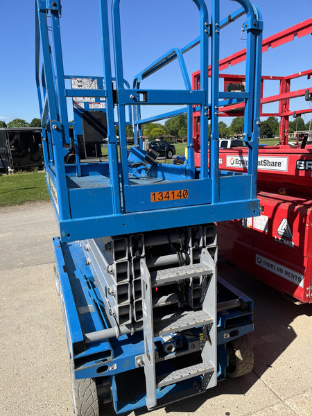 2021 GENIE GS-3246