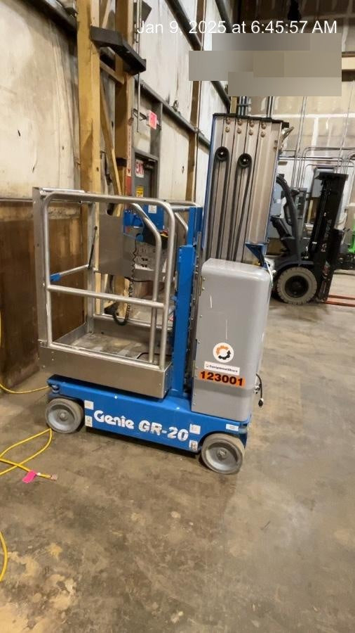 2020 GENIE GR-20
