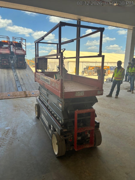 2018 Skyjack SJIII-3226 Skyjack SJIII3226 Scissor Lift w/Trojan Batteries