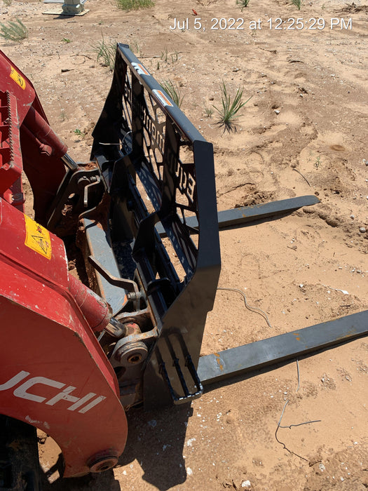 2022 PALADIN 48" Pallet Forks - Paladin