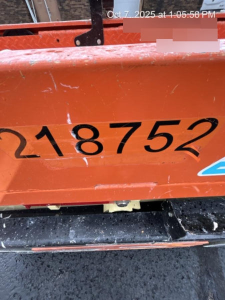 2022 JLG ES1330L