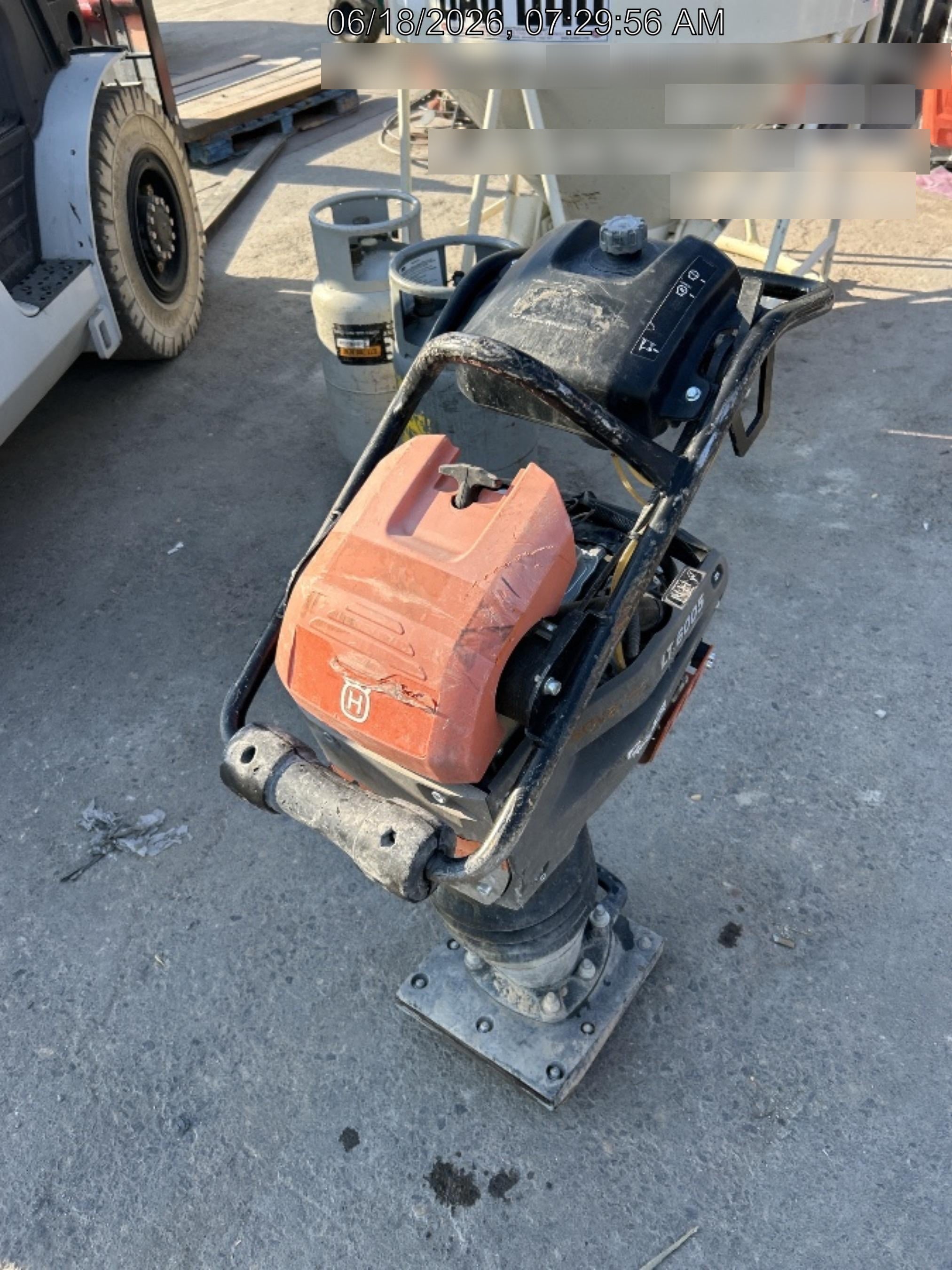 2024 HUSQVARNA LT6005