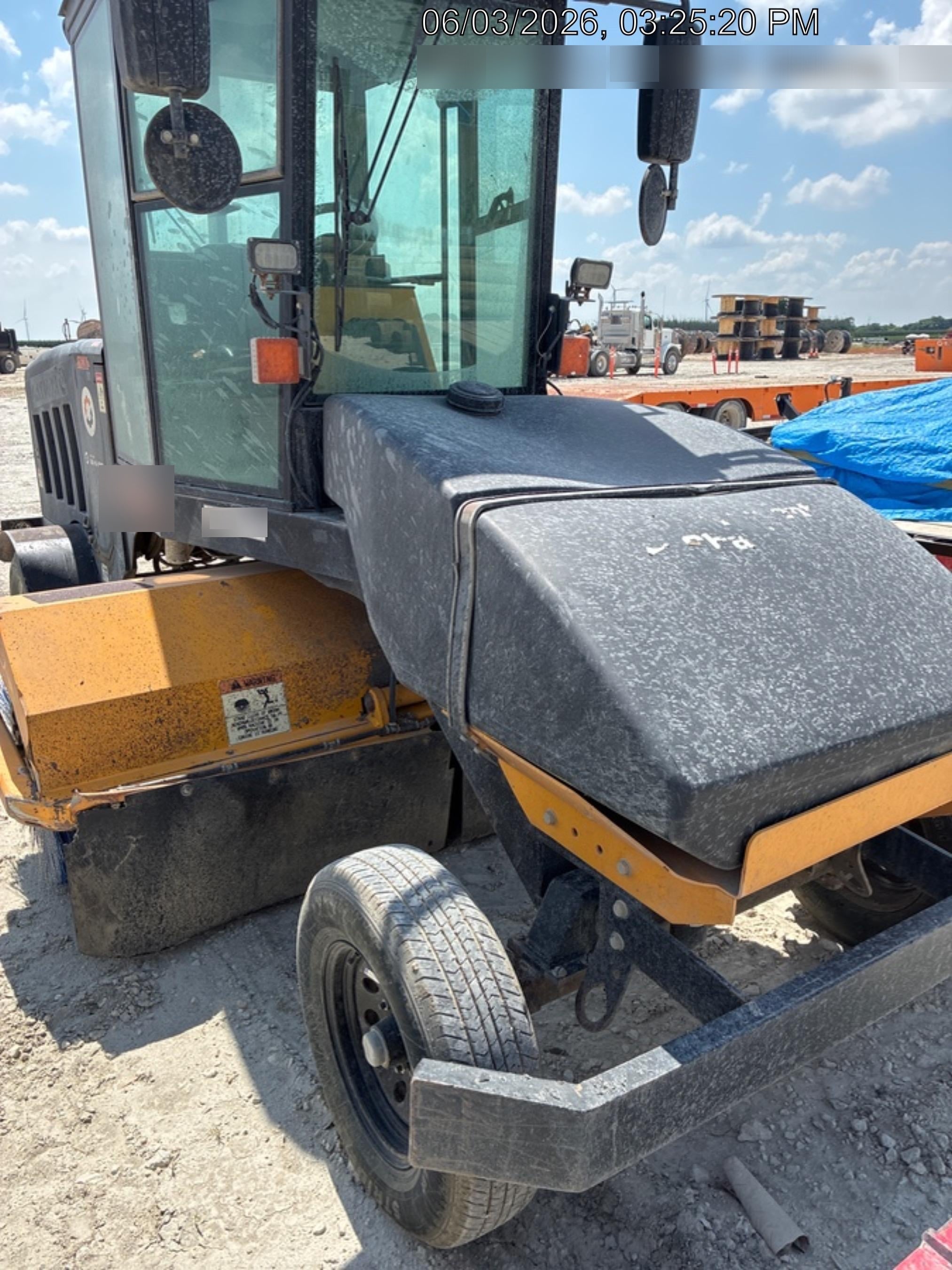 2023 LAYMOR SM450