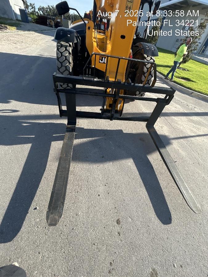 2025 JCB 509-42