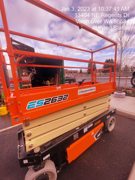 2022 JLG ES2632