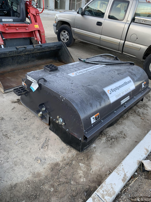 2020 PALADIN Sweepster SB72