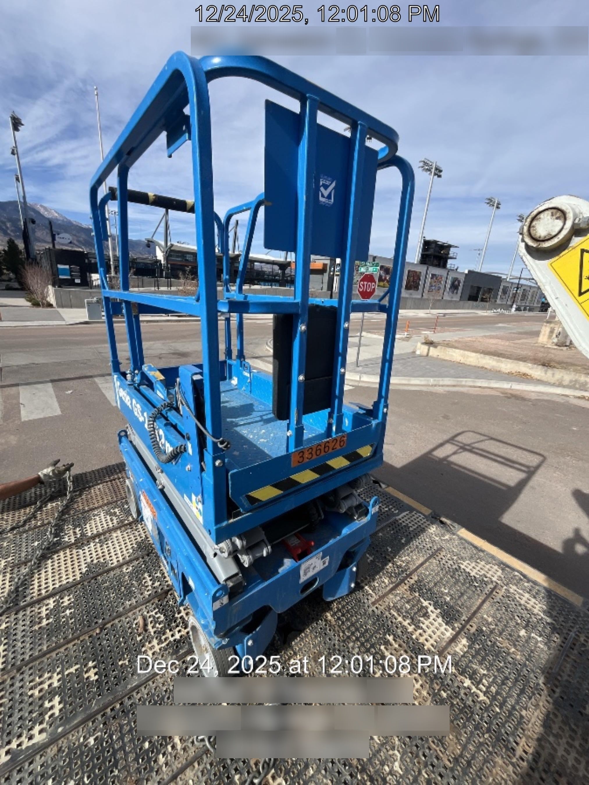 2023 GENIE GS-1432