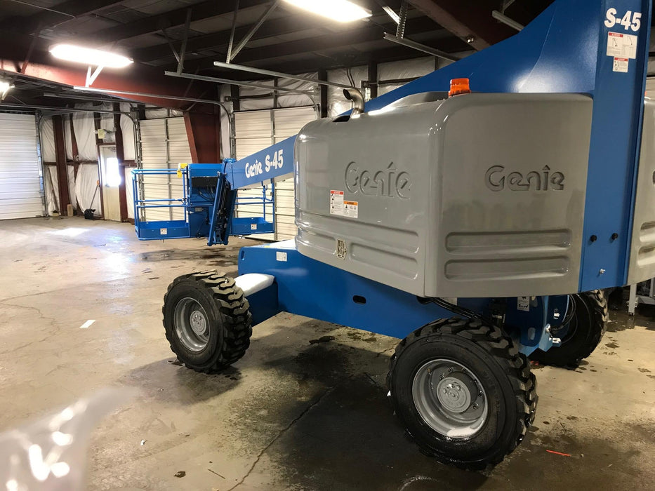 2018 GENIE S-45