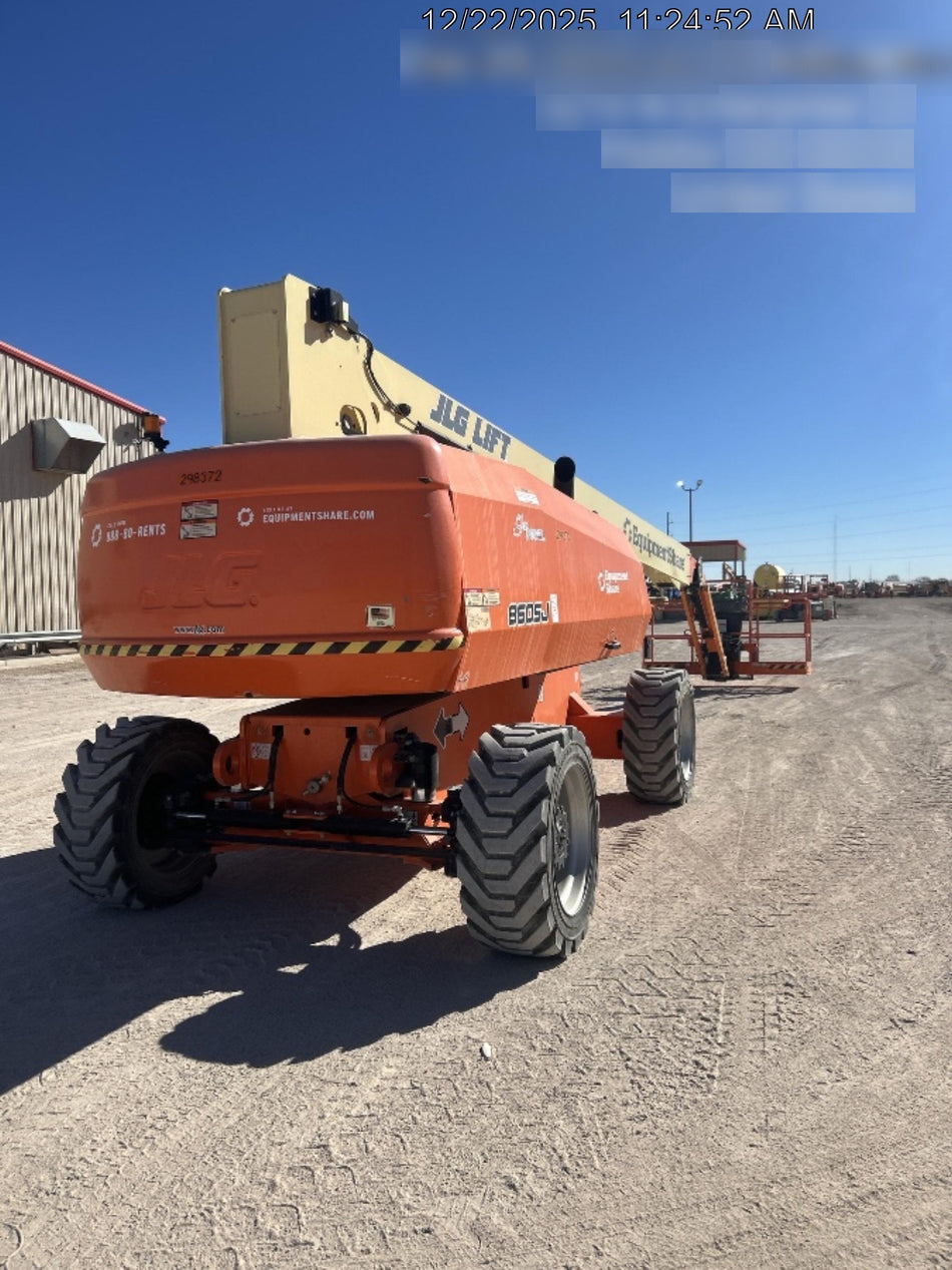 2023 JLG 860SJ