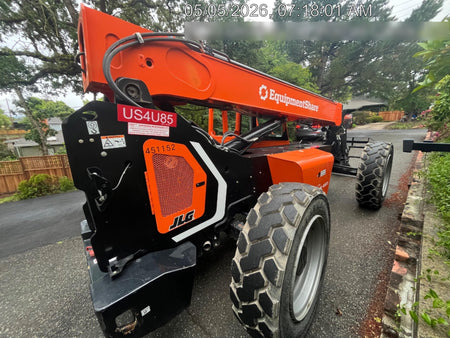 2024 SKYTRAK 8042