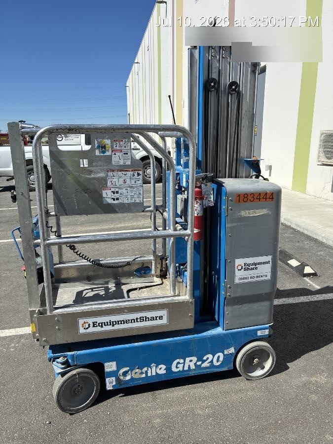 2021 GENIE GR-20