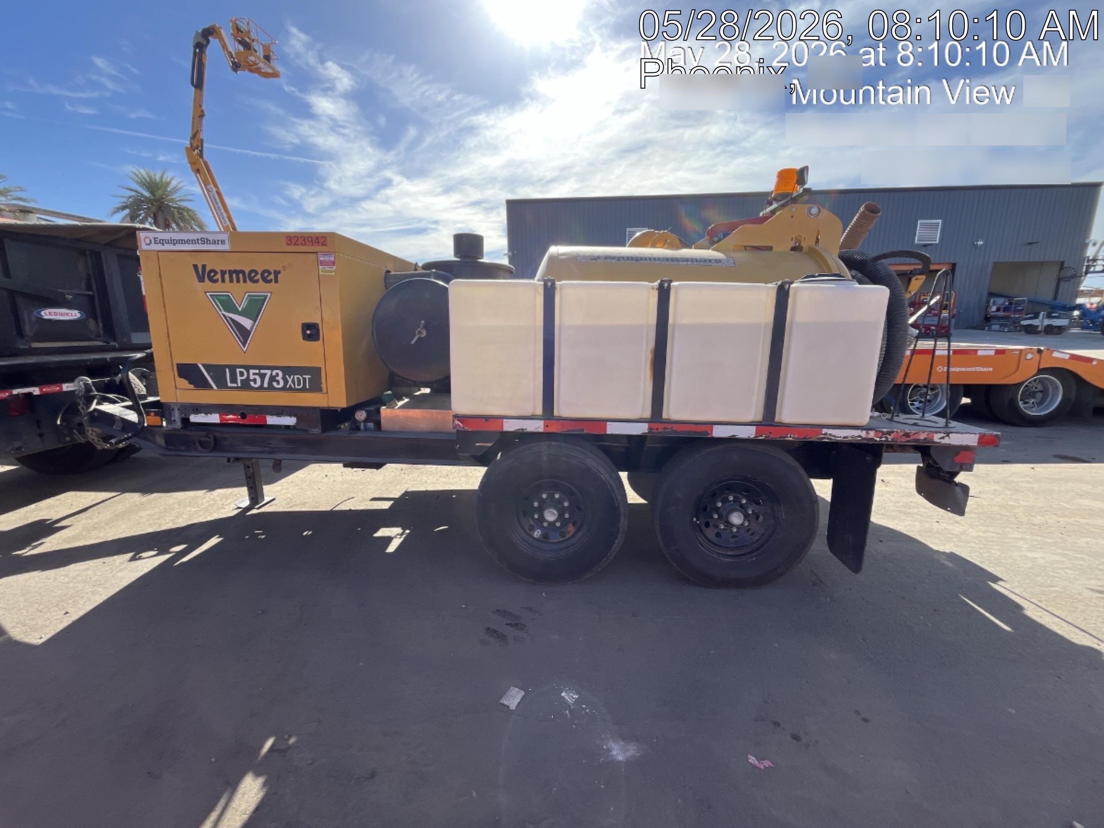 2023 VAC-TRON LP573XDT