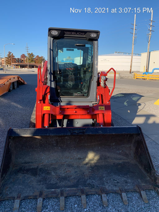 2021 TAKEUCHI TL8R2-CR