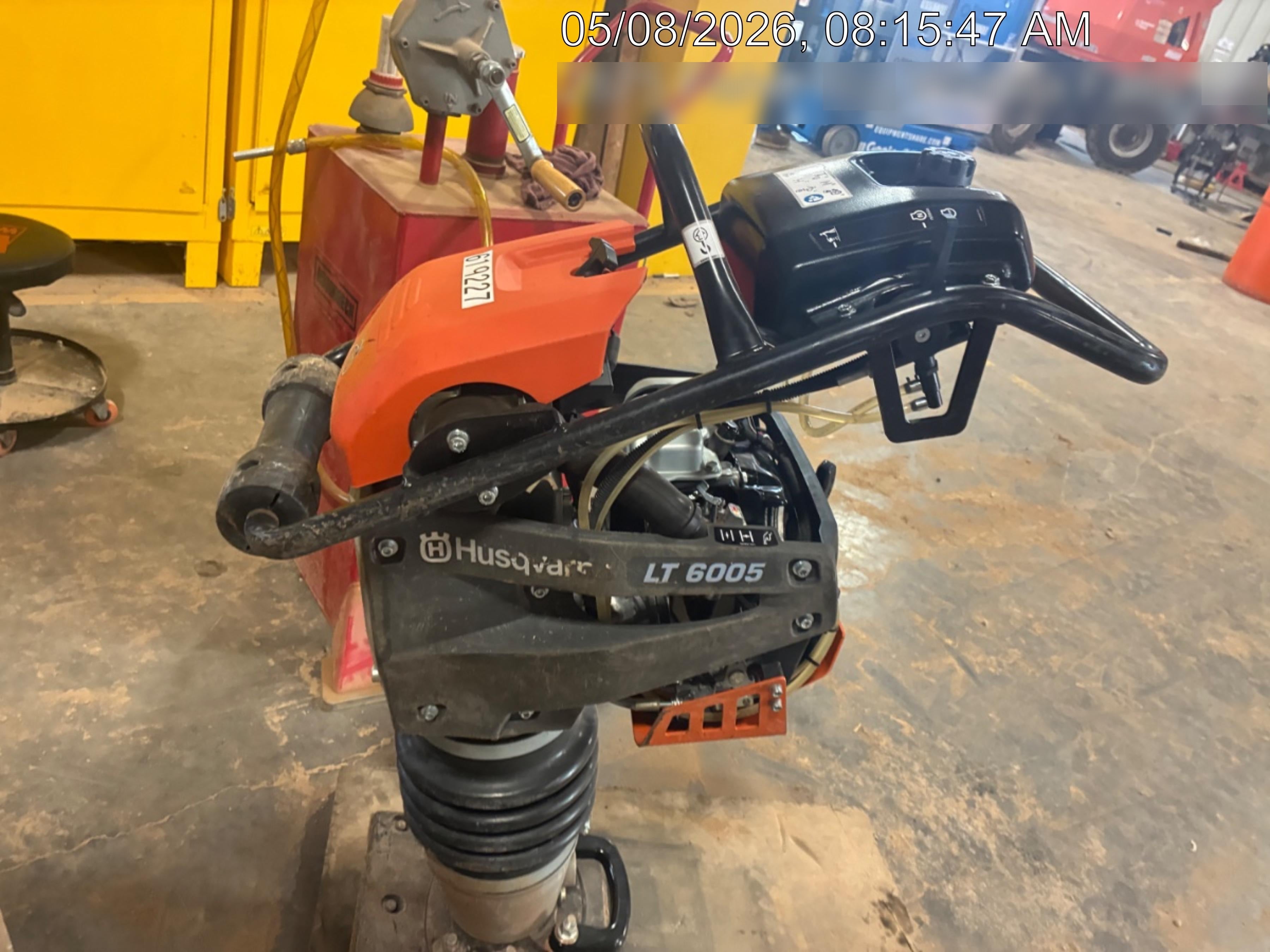 2025 HUSQVARNA LT6005