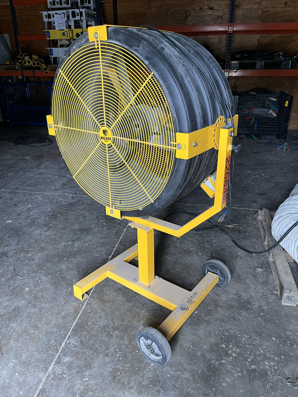 2022 BIG ASS FANS Yellow Jacket