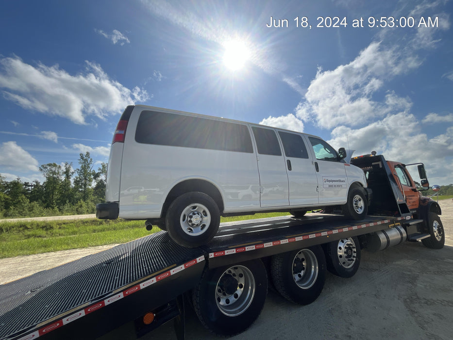 2023 CHEVROLET Express Van - Rental
