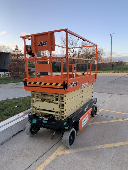2021 JLG R3246