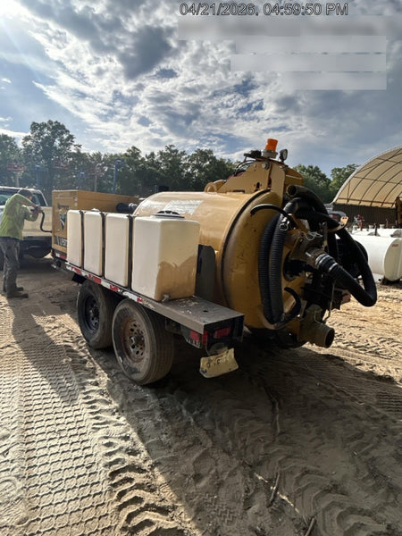 2022 VAC-TRON LP573XDT