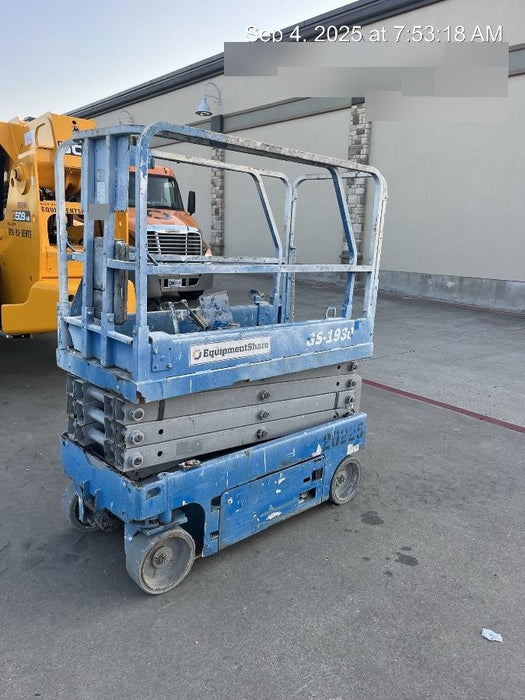 2018 Genie GS-1930 Genie GS-1930 Scissor Lift w/Standard Options