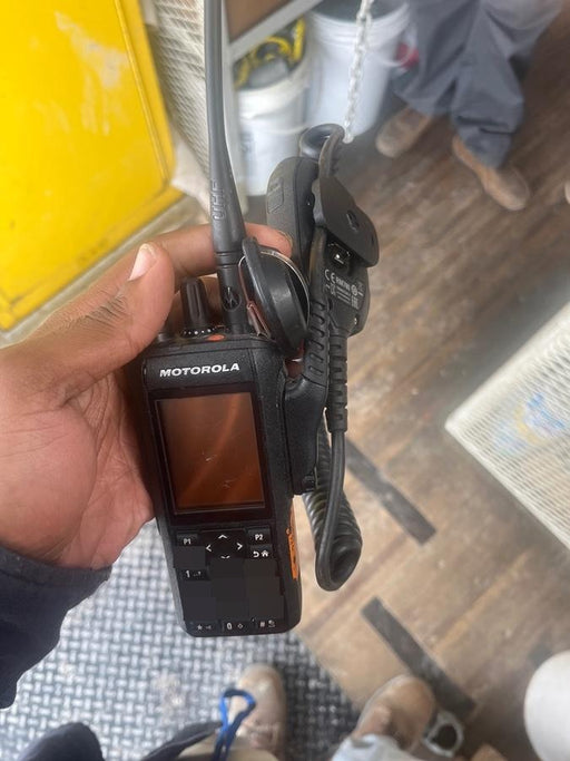 2024 MOTOROLA R7 DISPLAY