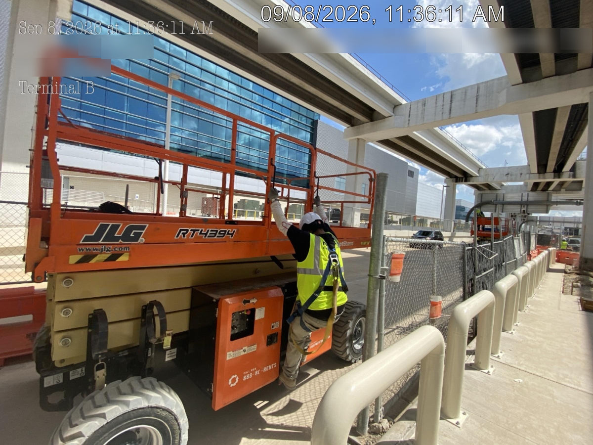 2023 JLG RT4394