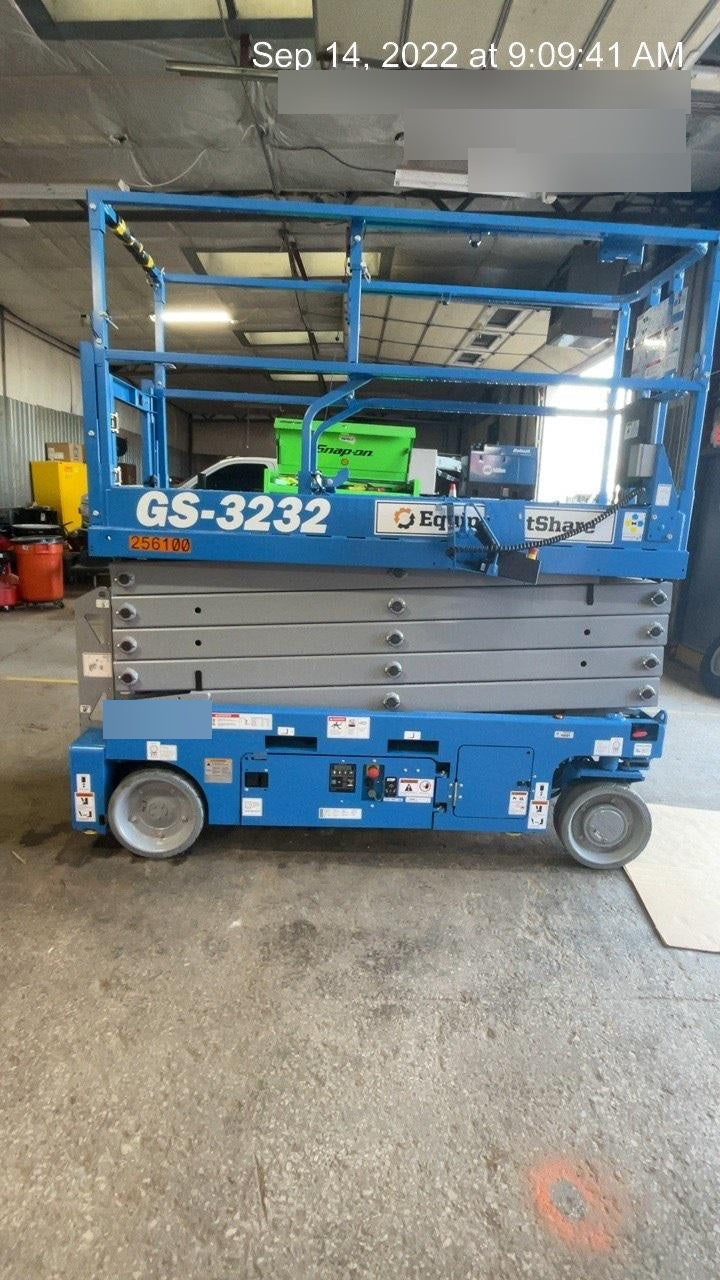 2022 GENIE GS-3232