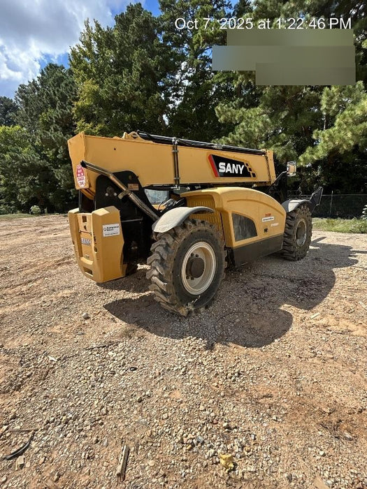 2022 SANY STH1056