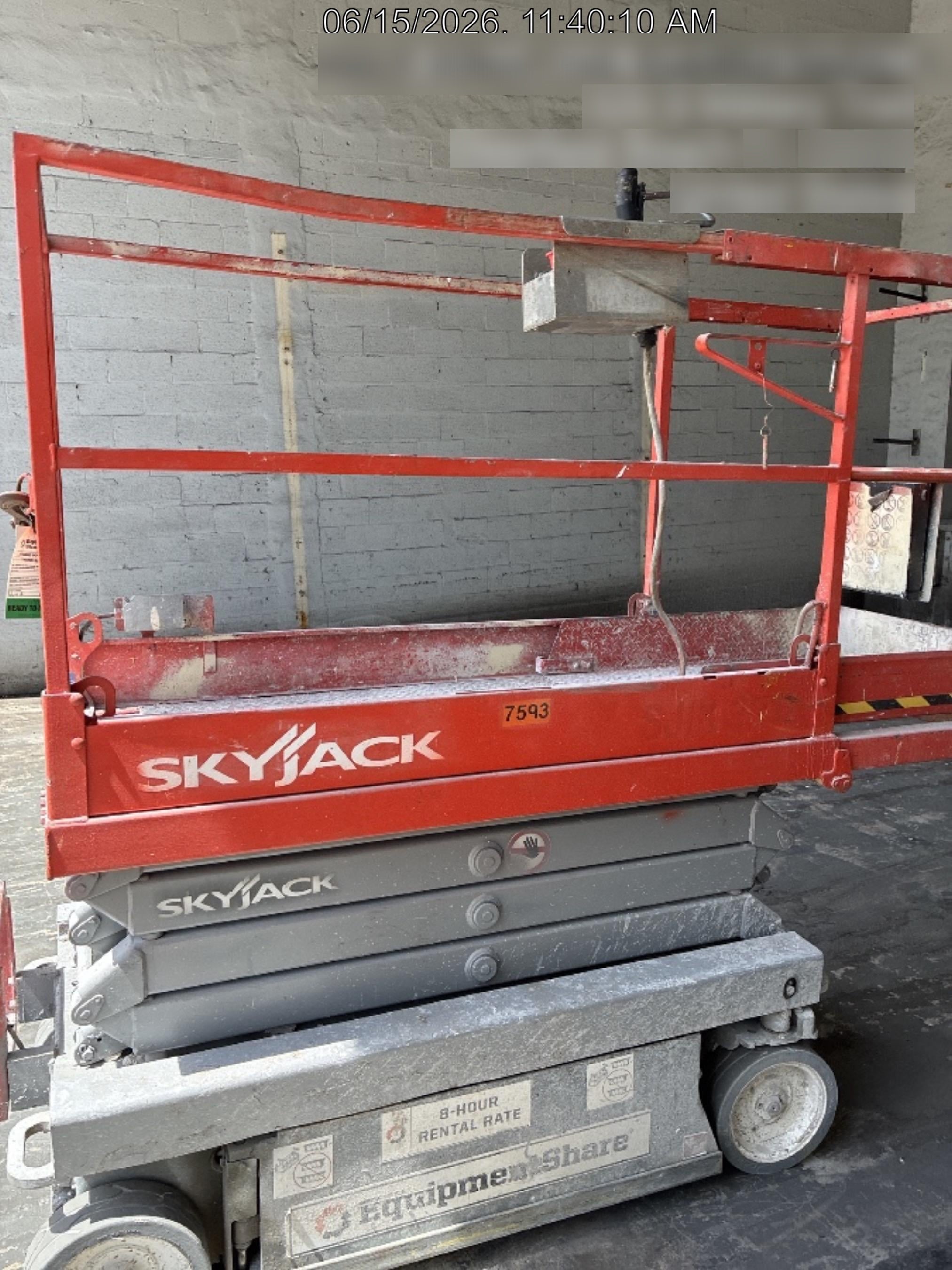 2018 Skyjack SJIII-3219 Skyjack SJIII3219 Scissor Lift w/Trojan Batteries