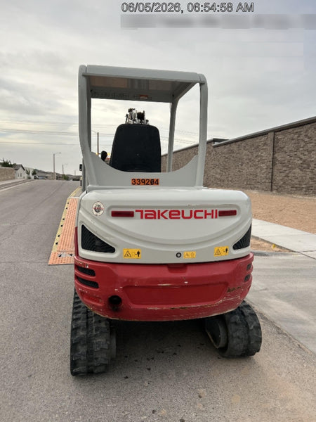 2023 TAKEUCHI TB235-2R