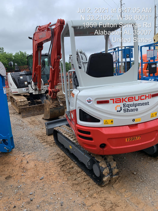 2021 TAKEUCHI TB235-2R