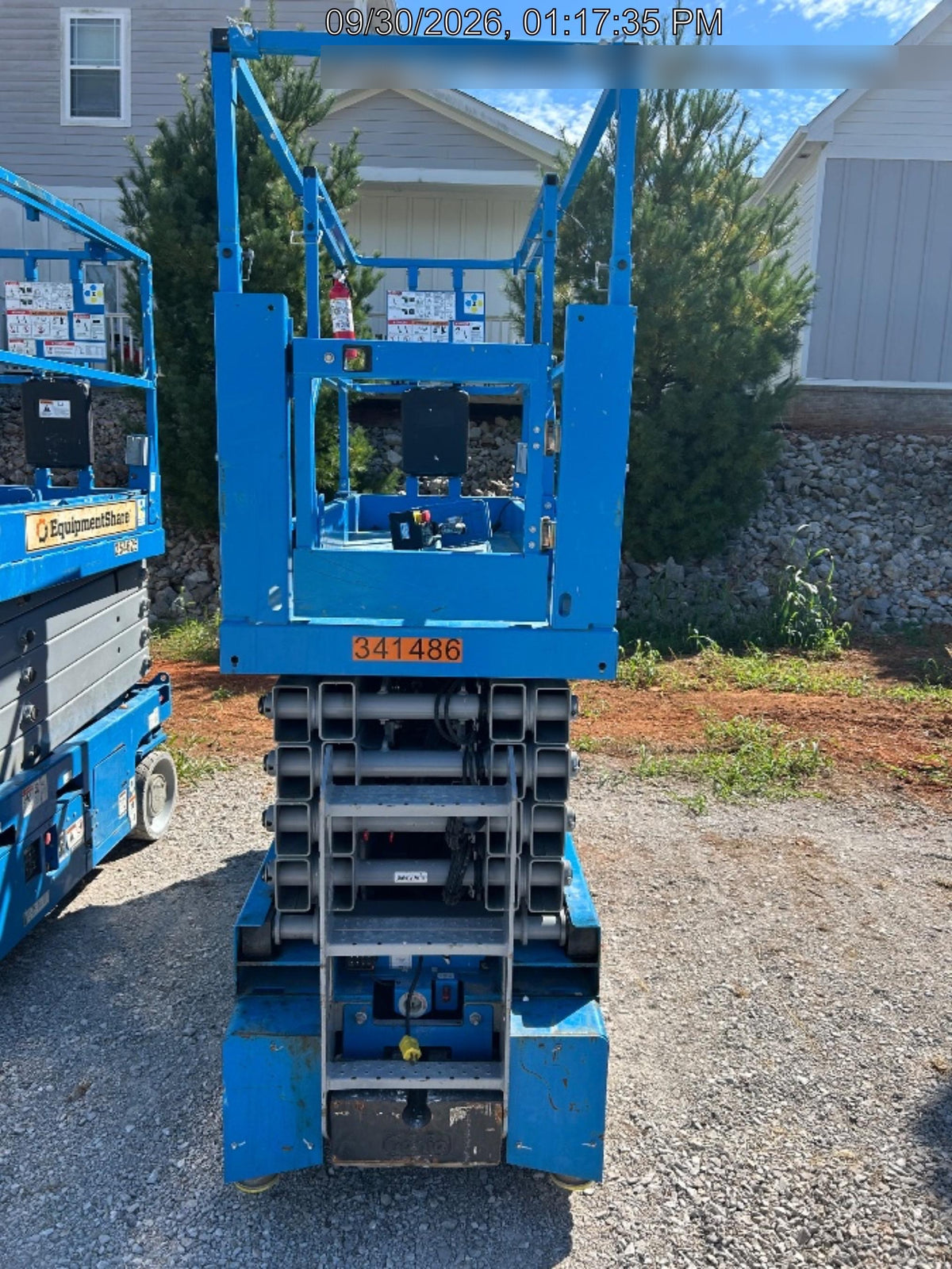 2023 GENIE GS-3232