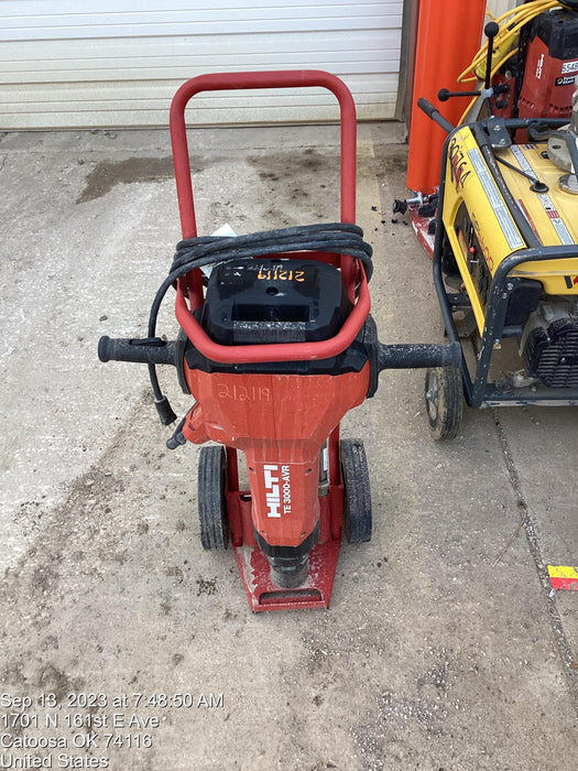 2022 HILTI TE 3000-AVR