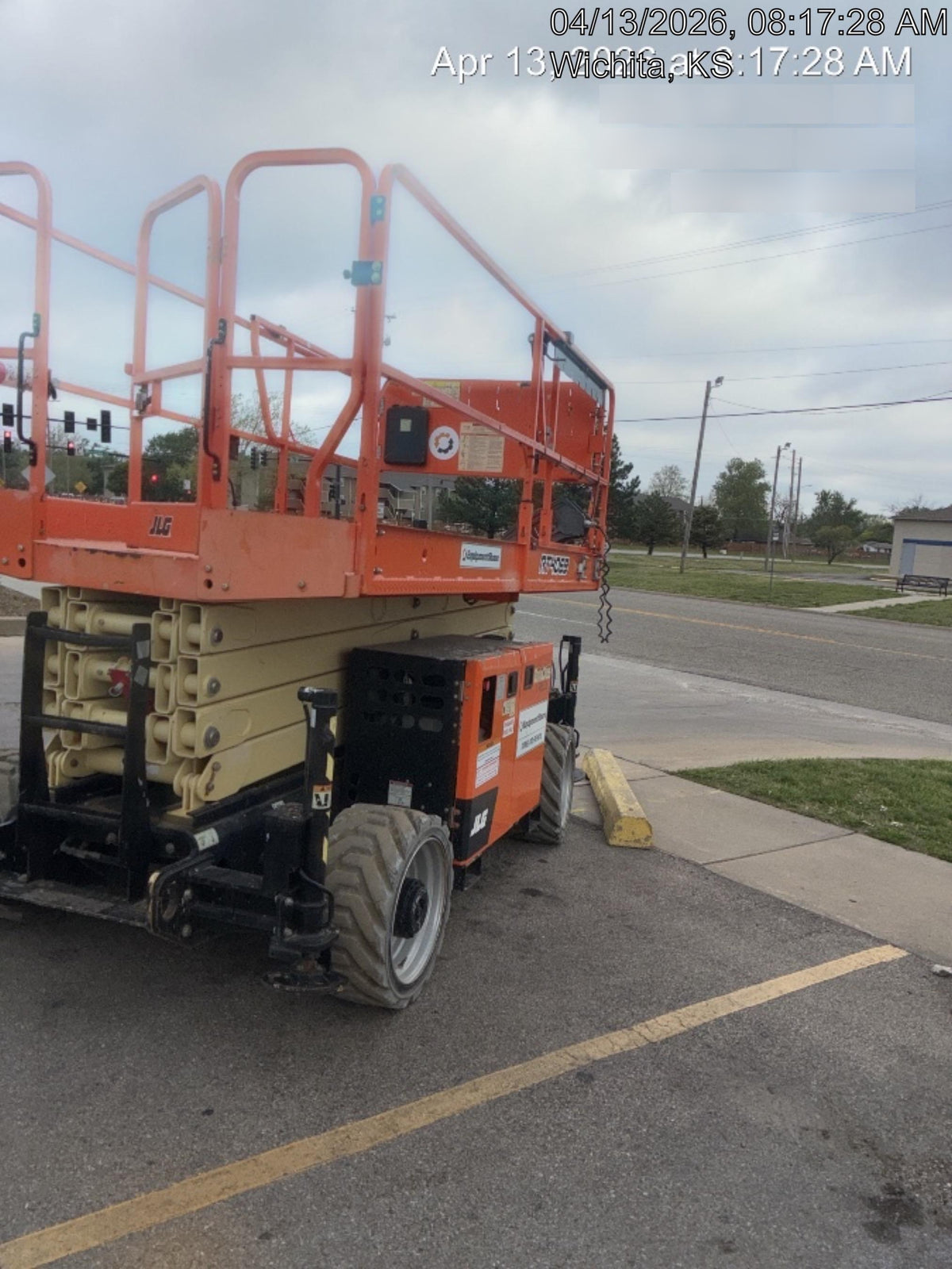 2021 JLG RT4069