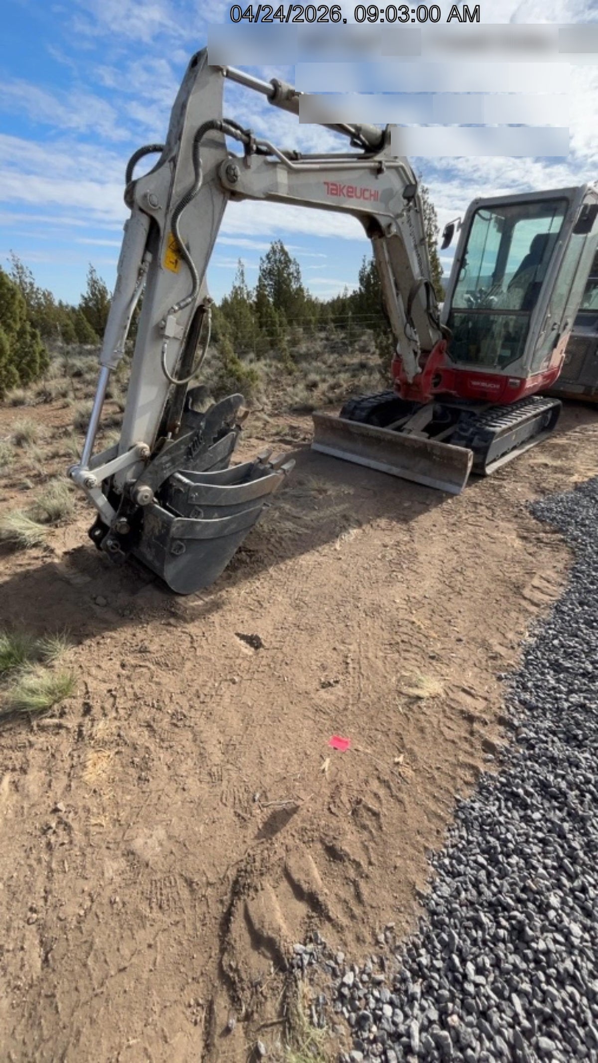 2025 TAKEUCHI TB250-2CR